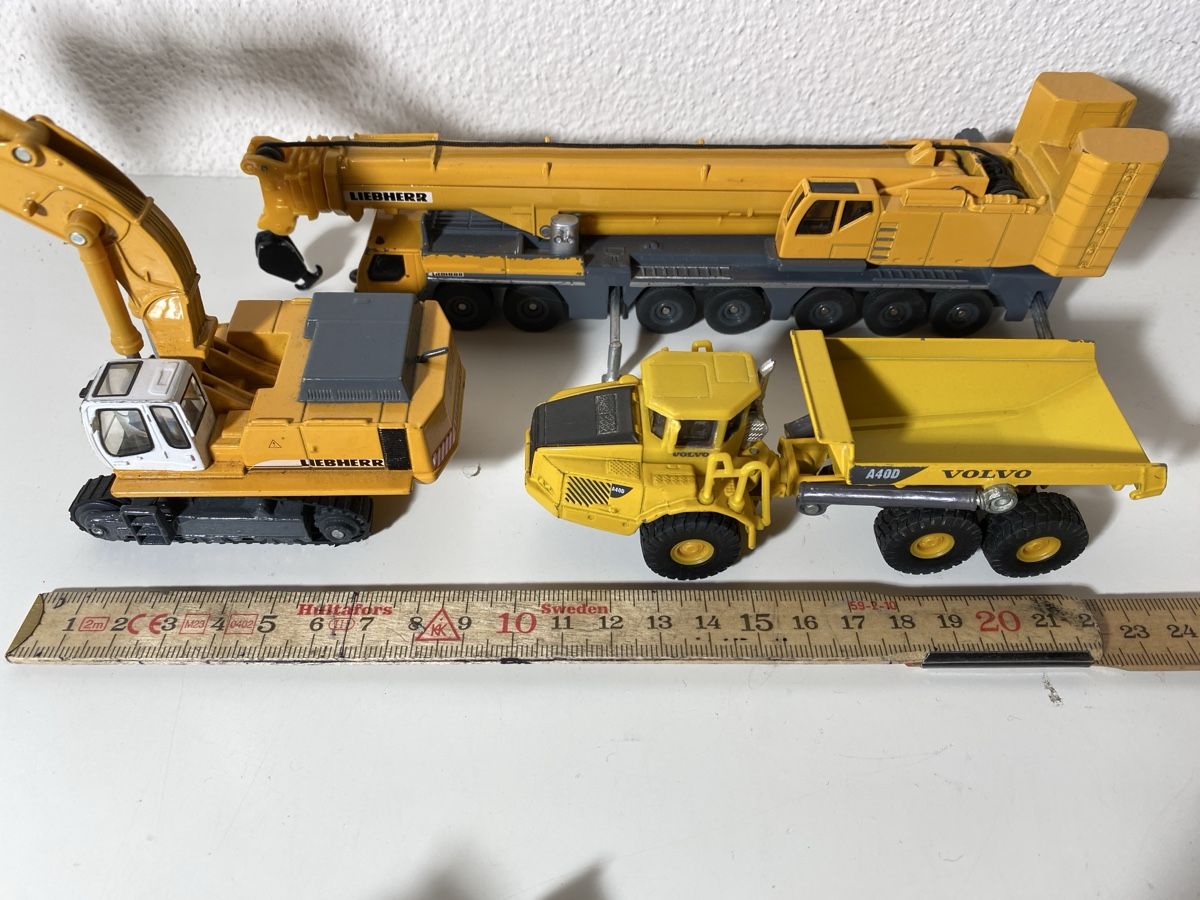 Siku Kit di modellismo & Modellini statici: Siku Baufahrzeuge & Schiff – Usato da Winterthur venduto da ben_9vxx 9