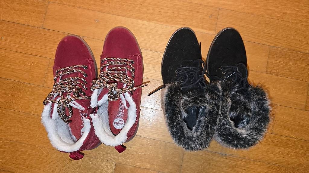 Scarpe da donna: Zwei Paar Winterschuhe Damen Gr 36 – Usato da Meggen venduto da everydaysale 1