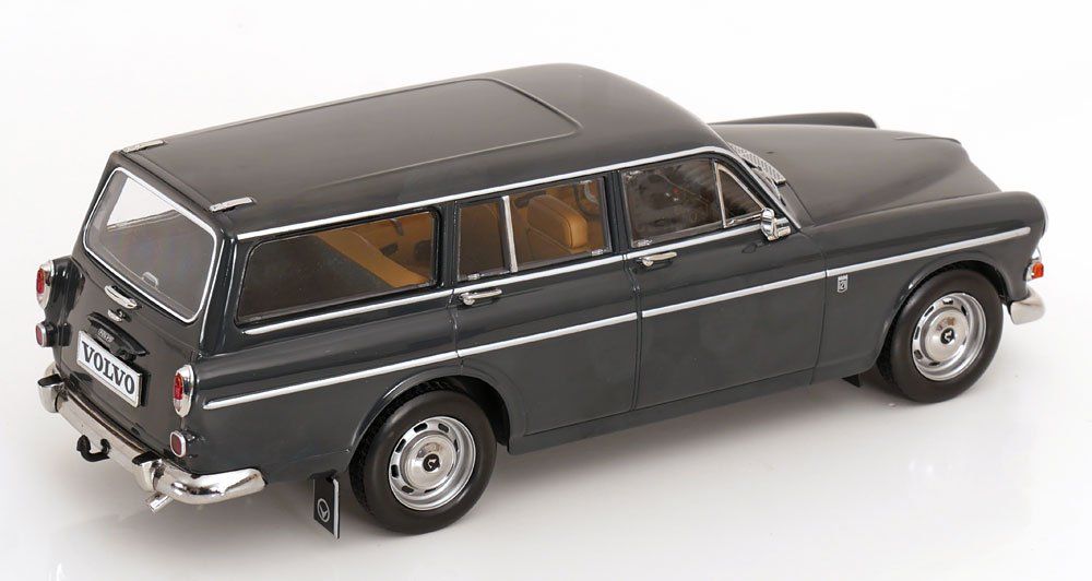 Volvo Modellini d'auto: Volvo Amazon Kombi Phase I 1962-1967 Graphit grau       1:18 – Nuovo e nell'imballaggio originale da Gerlafingen venduto da espero88 7