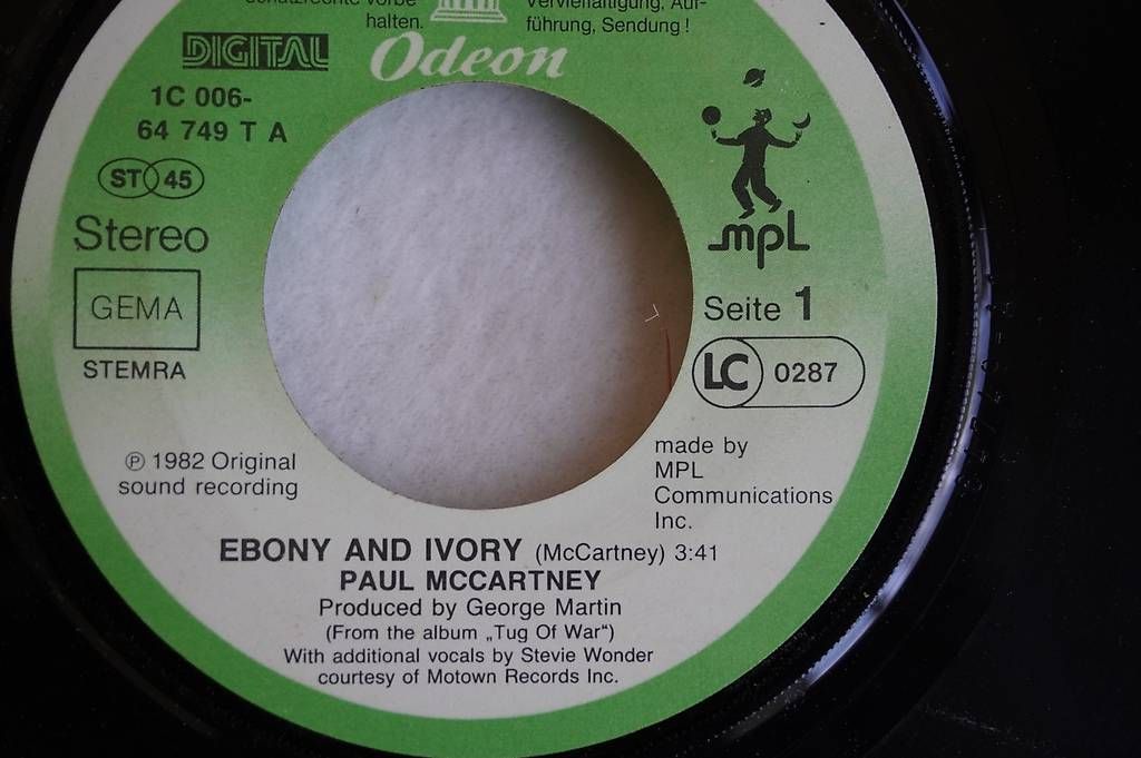 Dischi in vinile: Paul Mc Cartney Single – Usato da Kräiligen venduto da bero65 1