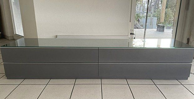 Mobili TV: Sideboard - Schreinerqualität – Usato da Greppen venduto da sangal