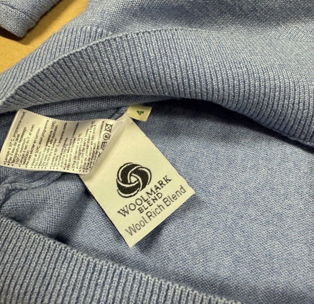 Lacoste Maglioni & Felpe: Lacoste Pullover Wolle V-Ausschnitt Babyblau Hellblau – Usato da Zürich venduto da cyrilnoah 5