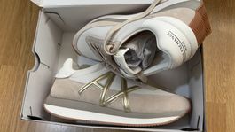 Tennisschuh