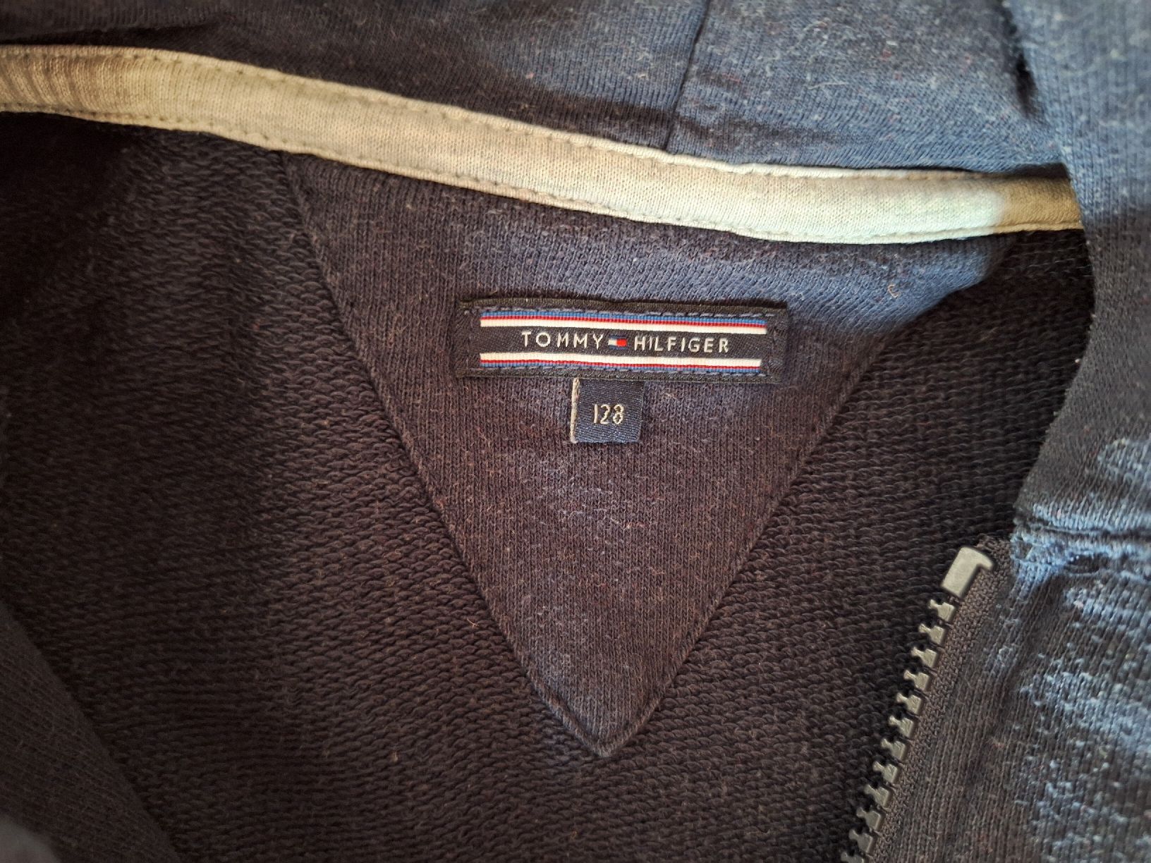 Tommy Hilfiger Giacche & Cappotti: Tommy Hilfiger Sweatjacke in Gr. 128 – Usato da Oberrieden venduto da smarties949 3