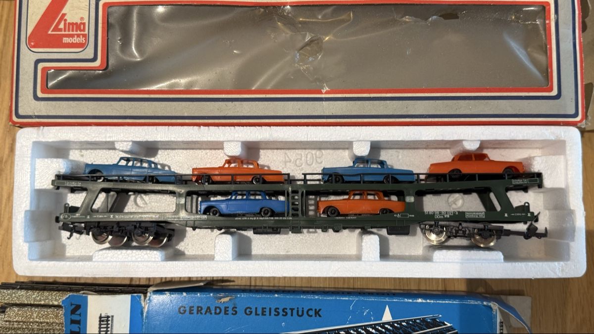 Märklin Modellini di ferrovie: Märklin Modelleisenbahn als Set – Usato da Udligenswil venduto da Renten 1