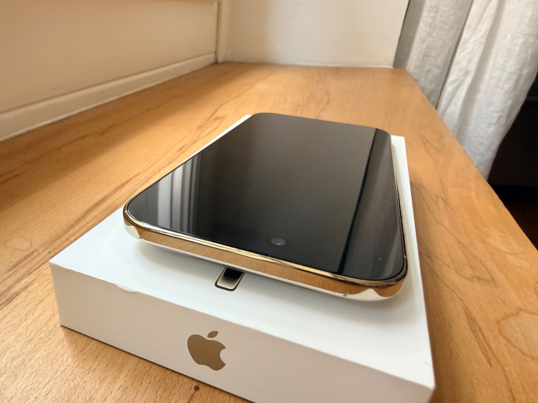 Apple Telefoni cellulari / Smartphones: iPhone Air Light Gold 256GB – Usato da Aarau venduto da Wertstueck 1