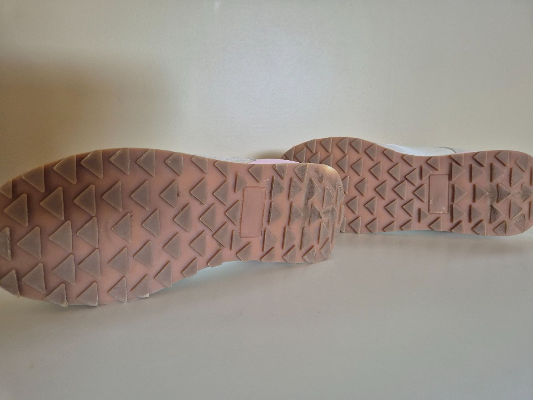 Scarpe per ragazze: Turnschuhe weiss/rosa, Gr. 36 – Usato da Dietikon venduto da grafad 4