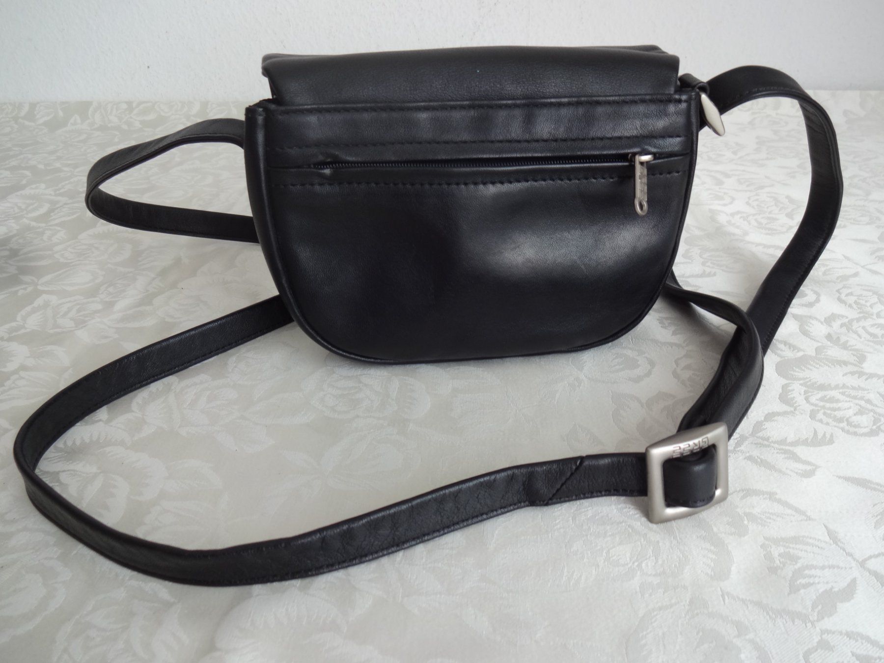 Bree Taschen für Damen: """ B R E E """ Echtleder Schwarze Umhängetasche. – Neu (gemäss Beschreibung) aus Frauenfeld von Riaa 2