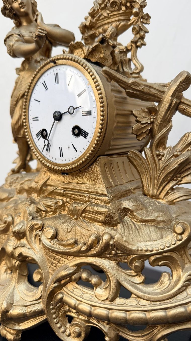 Orologi da terra & Orologi da parete: Pendule de cheminée de style Rococo ou Napoléon III – Usato da Bulle venduto da ABELiAM 5