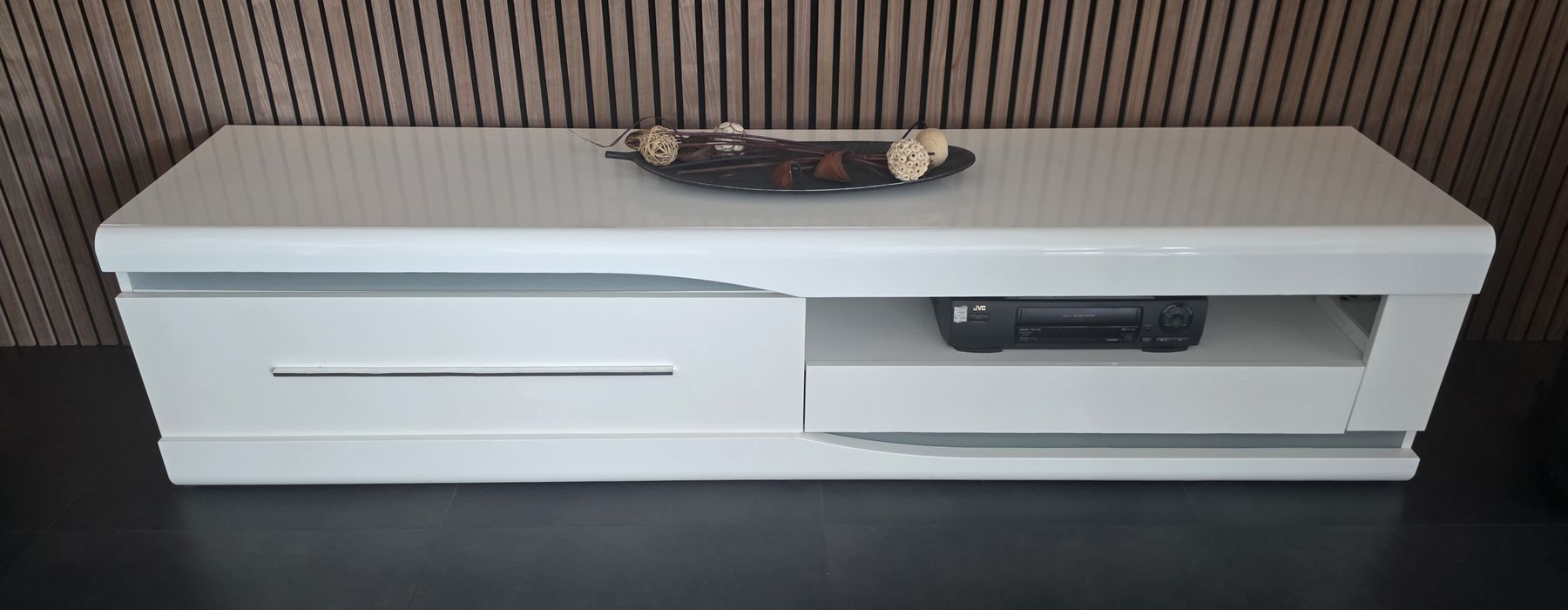 TV Möbel: Side Board – Neu (gemäss Beschreibung) aus Döttingen von Kevi85