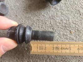 Radschrauben M14x1.5 Kegelbund, 30 mm, 10 Stk.