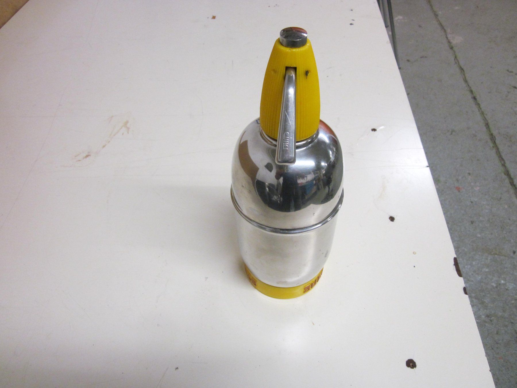 Bottiglie: SUZE Antik Siphon 1950 Siphonflasche Design Loft – Usato da Grand-lancy venduto da kohler333 2