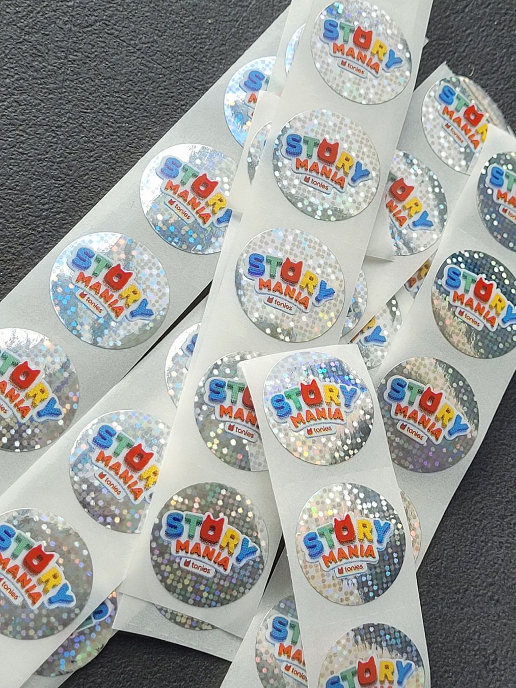Migros Sammelmarken & -punkte: 53x Migros Mania Sticker  – Neu (gemäss Beschreibung) aus Buttikon SZ von Corendo