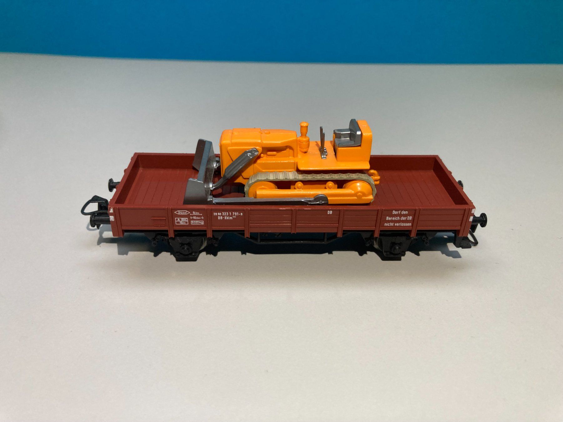 Märklin Modelleisenbahnen: Märklin HO Güterwagen Sammlung, 6 Stück, – Gebraucht aus Basel von tin_yv5x 6