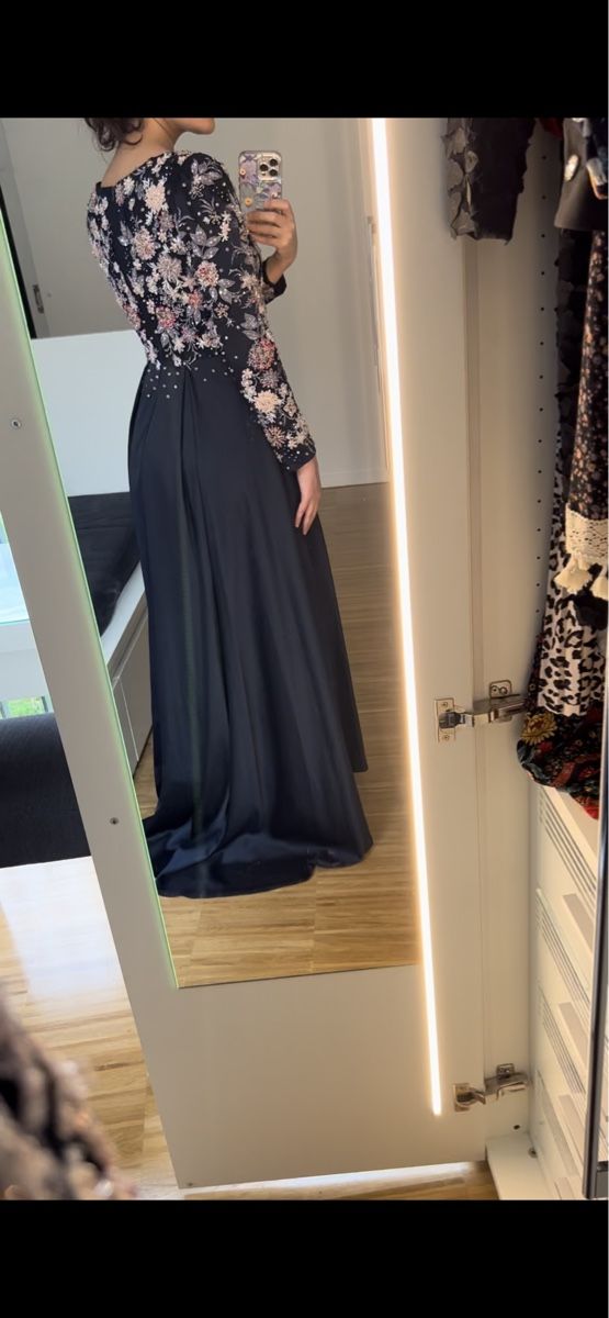 Vestiti: Evening gown – Usato da Adliswil venduto da avatar83 9