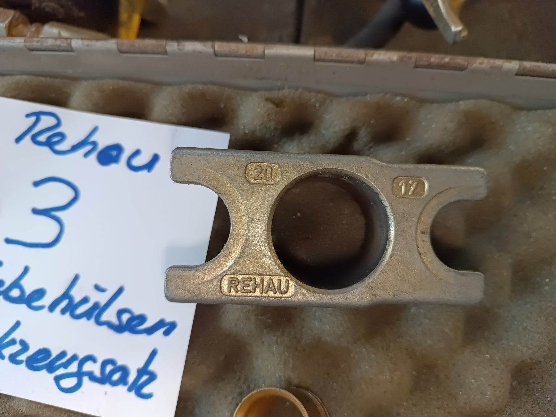Tutti gli attrezzi: REHAU Schiebehülsen Werkzeugset – Usato da Muri b. Bern venduto da Top59 8