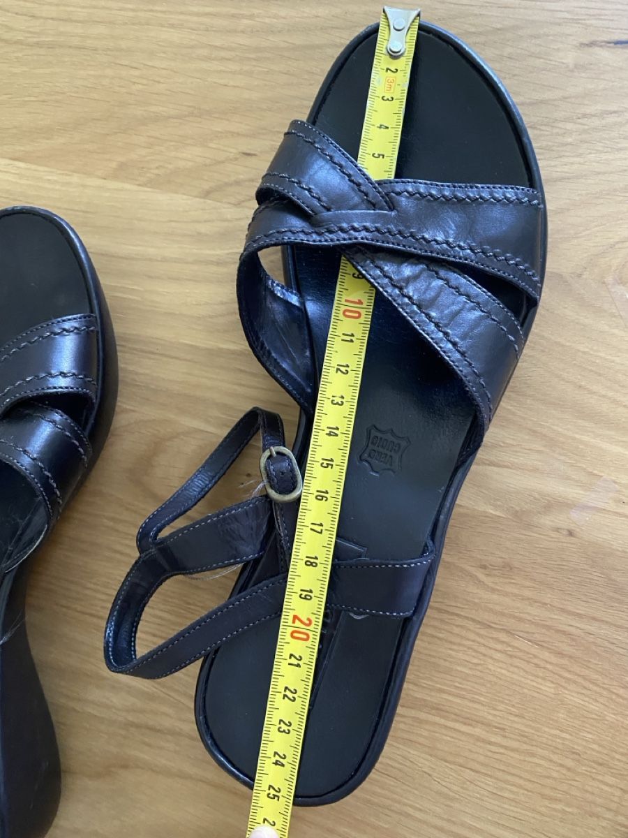 Scarpe da donna: Sandalen Naviboot Grösse 38, schwarz – Nuovo (secondo la descrizione) da Hünibach venduto da nadalila 7