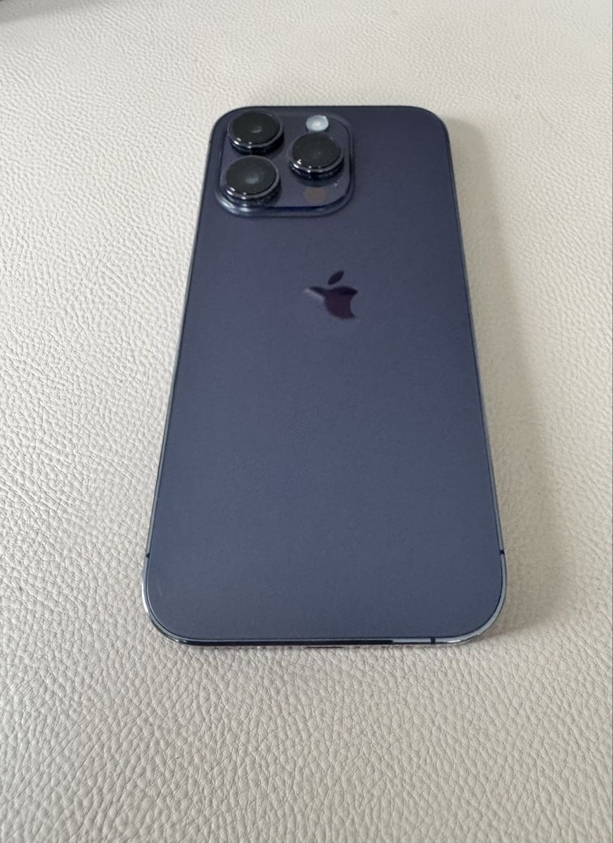 Apple Handys / Smartphones: Iphone 14 Pro, 128 GB, violett – Gebraucht aus Dübendorf von fly75