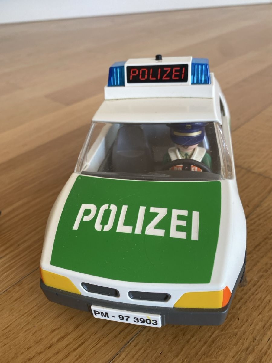 Playmobil Spielzeuge: Playmobil Polizeiauto und Polizeihelikopter – Gebraucht aus Zumikon von Teuchter 1