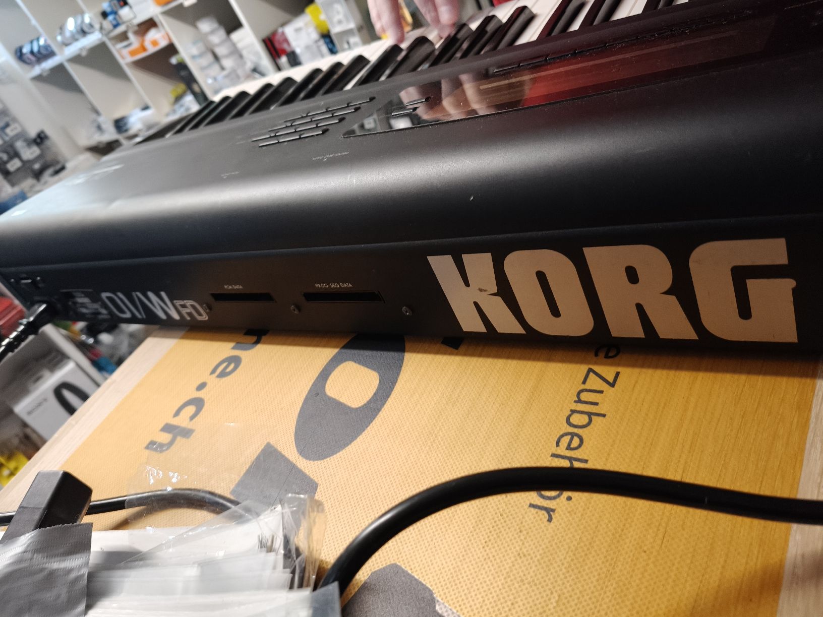 Korg 01/W FD Workstation - Vintage Synth-Klassiker! (Gebraucht) in