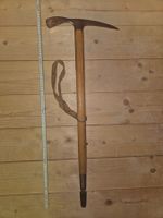 Antiker Eispickel