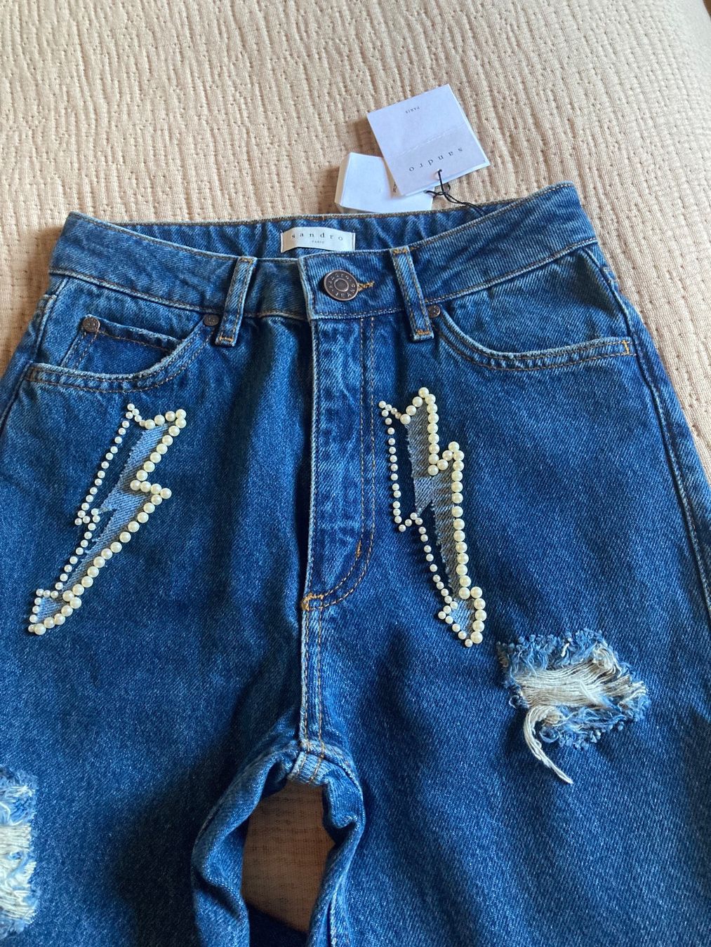 Sandro Jeans: Sandro Jeans mit Perlen – Nuovo e nell'imballaggio originale da Luzern venduto da AM2nd
