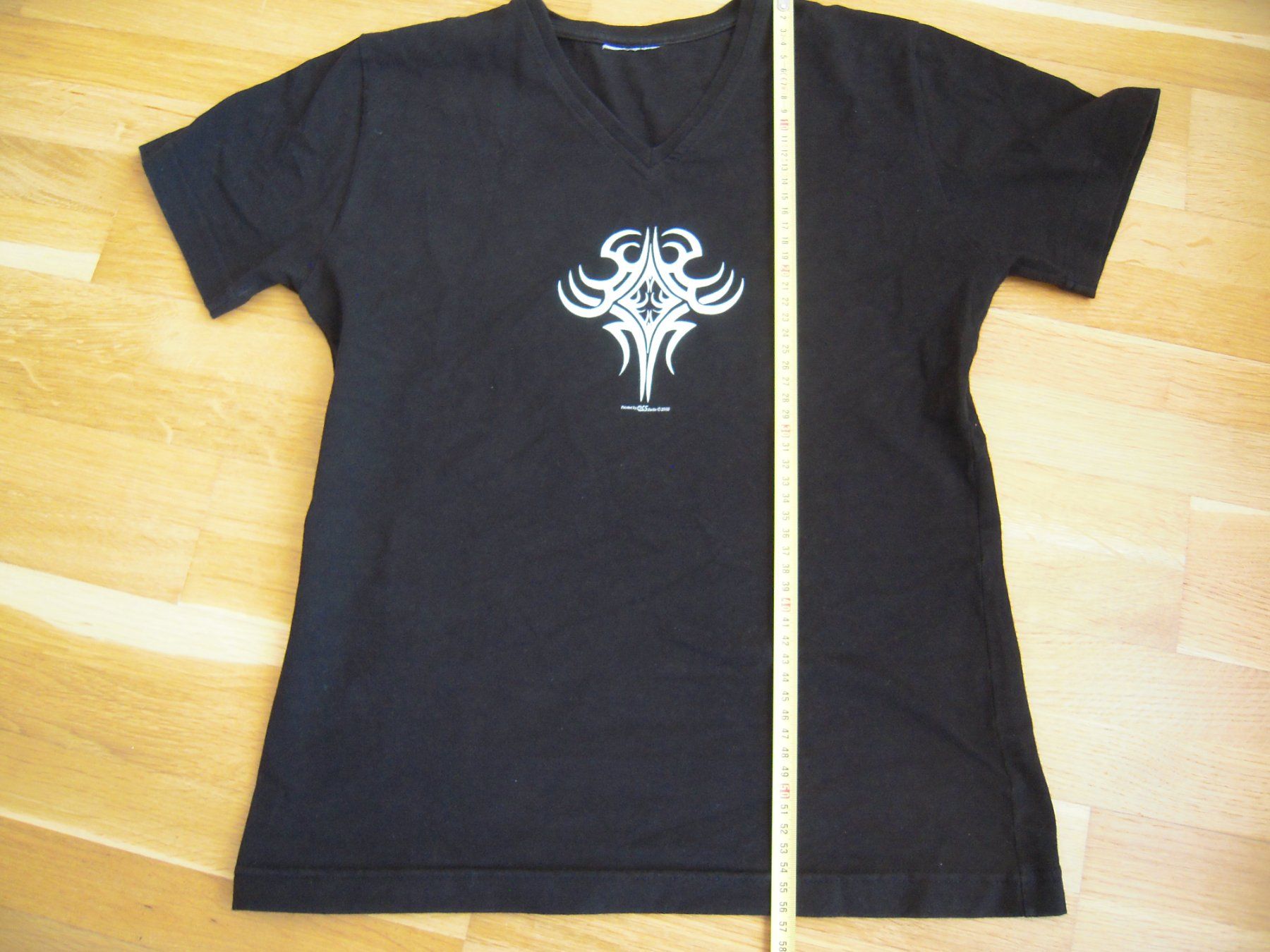 T-shirt: T-Shirt Tribal Gr S – Usato da Uzwil venduto da visions77