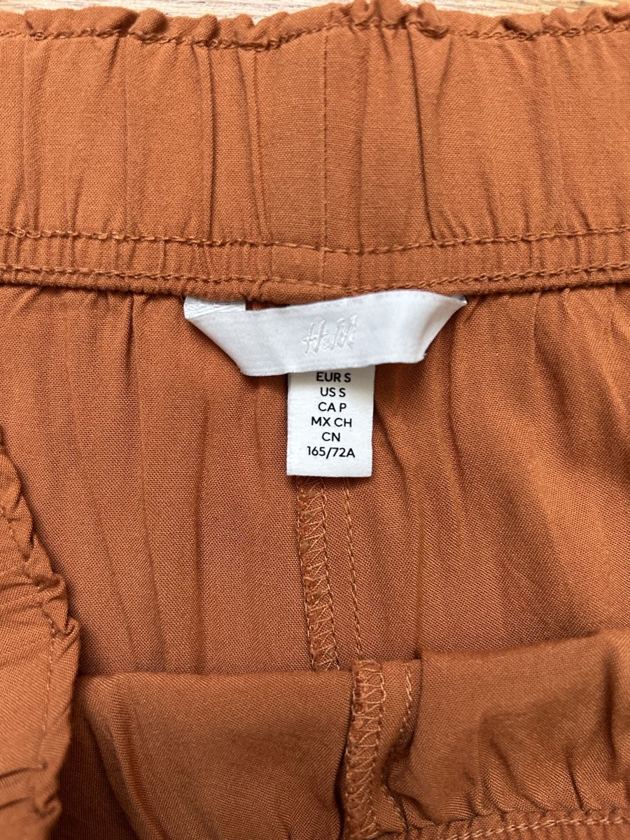 H&M Pantaloni: H&M Culottes, Gr. S, Top Zustand! – Usato da Mels venduto da jas_7bjl 2