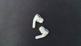 Airpods Pro 1 | Original | Ladecase Defekt