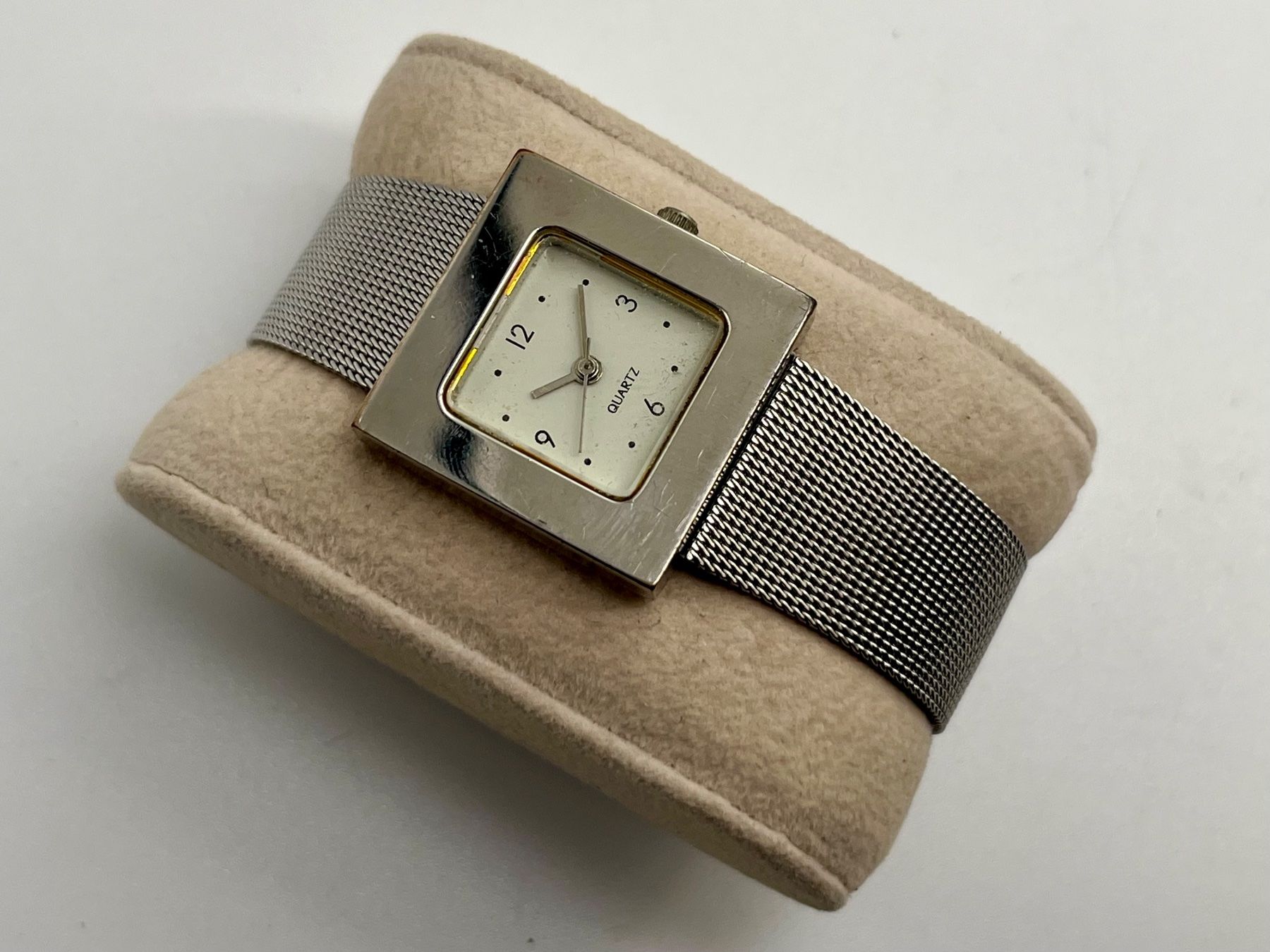 Orologi: Yves Rocher Damenuhr Quarz – Usato da Aarau venduto da VelEis_Watches 1