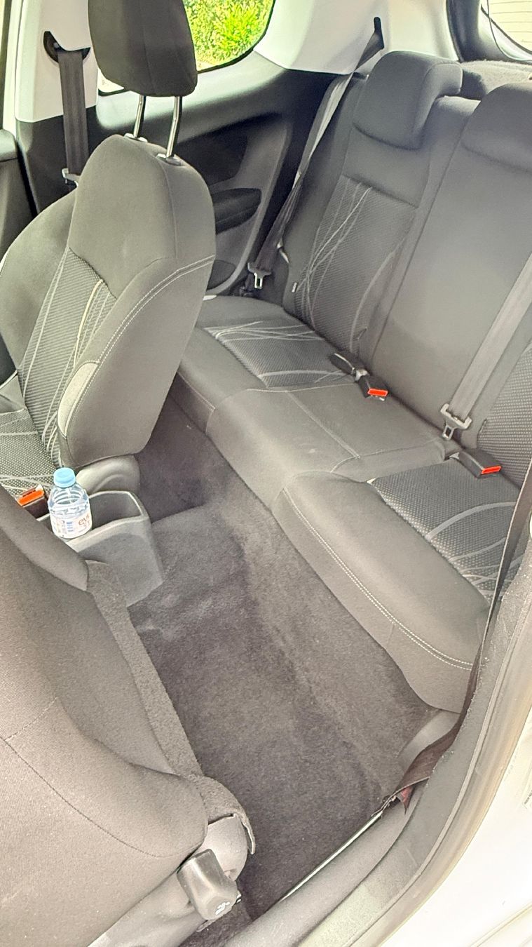 Peugeot Autos: Peugot 208 – D'occasion à Zürich par Barbaros.gkz 9