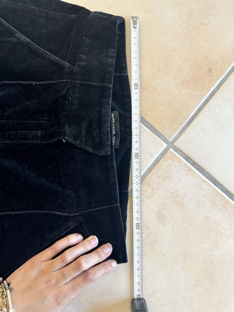 Mugler Hosen: pantalon en velours MUGLER – Neu (gemäss Beschreibung) aus Lonay von nei_79jc 7