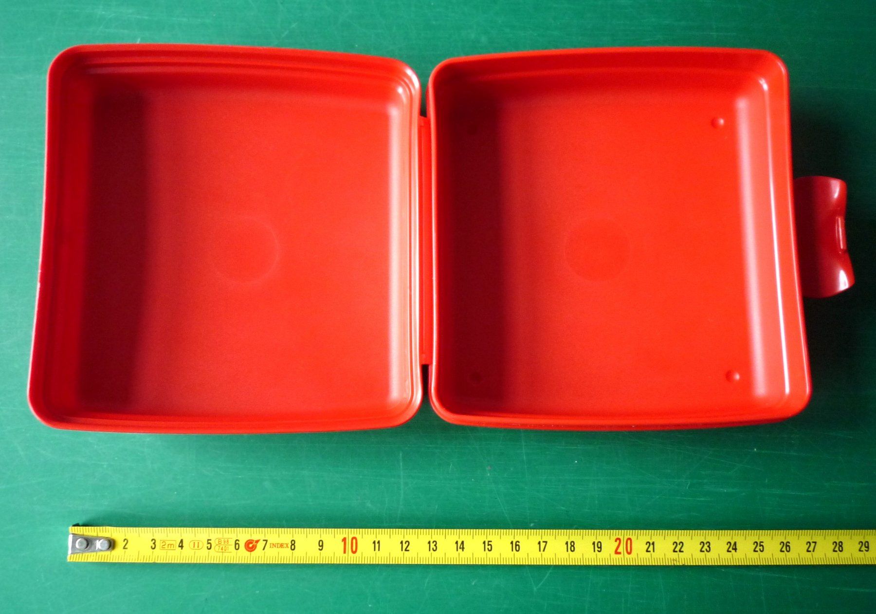 Tupperware Recipients et similaires: Tupperware Böxli mit Herz – Neuf avec emballage d'origine à Rafz par Sonnenblume305 3