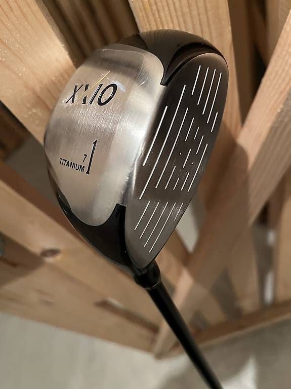Schläger & Sets: Srixon Driver XXIO 1.7 AX-Sole Titanium RH – Gebraucht aus Kaiseraugst von RJ03 1