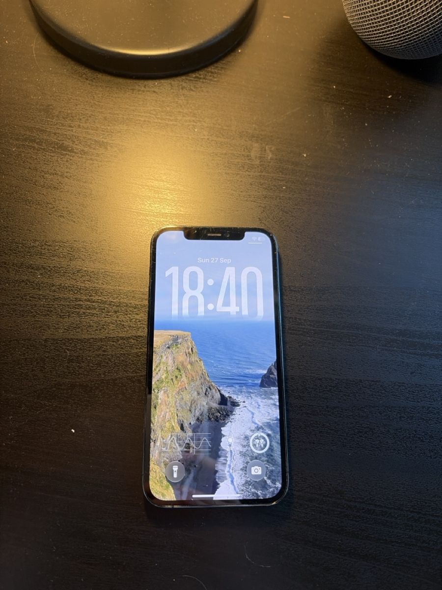 Apple Telefoni cellulari / Smartphones: iPhone 12 Pro – Usato da Neyruz FR venduto da mar_nm7r 2