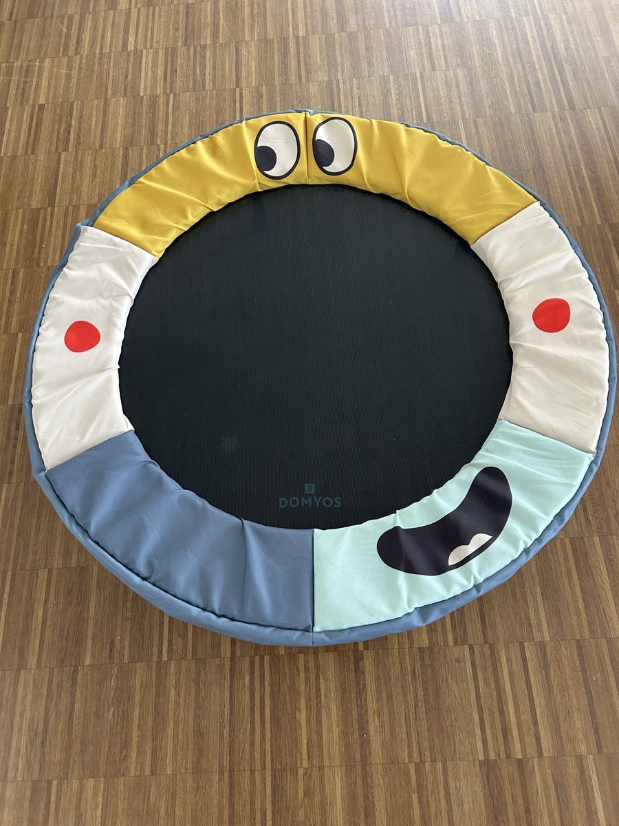Decathlon Trampolini: Decathlon Trampolin – Usato da Wettswil venduto da Jules87
