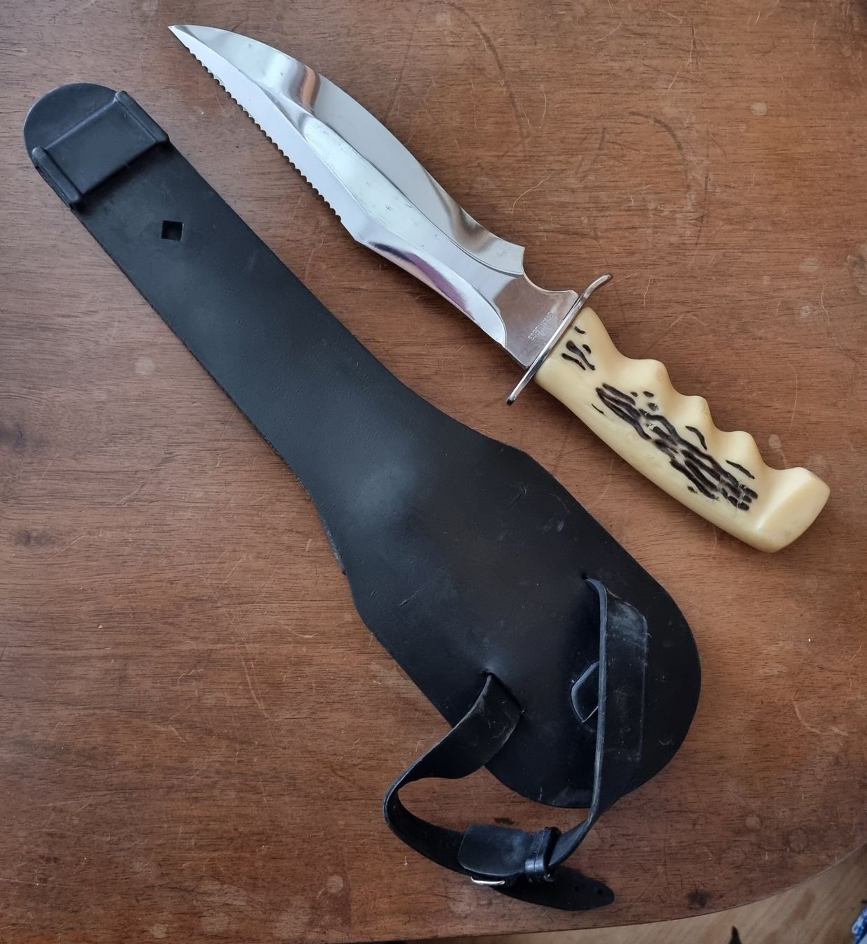 Scubapro Altro per Immersioni: Tauchermesser Scubapro 18667 – Usato da Oey venduto da Landrover88 1