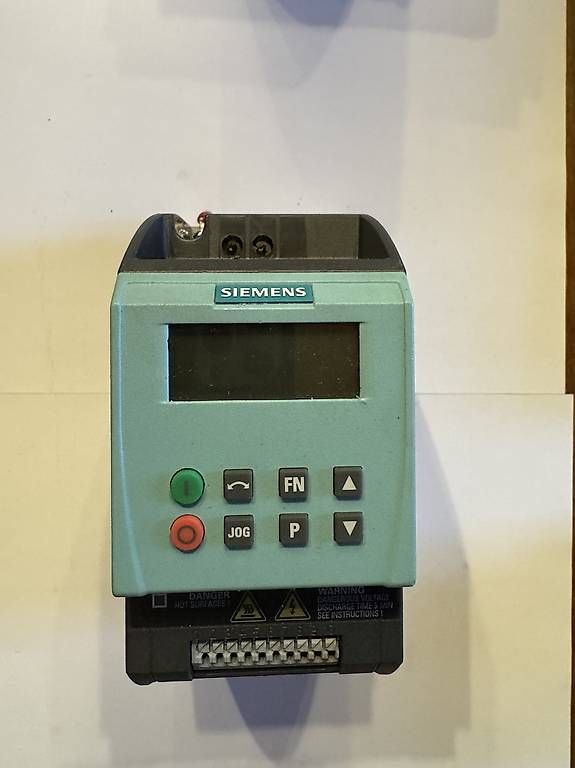 Siemens Componenti elettronici: SINAMICS G110 CPM110 Wechserichter – Usato da Lostorf venduto da her_9tzh