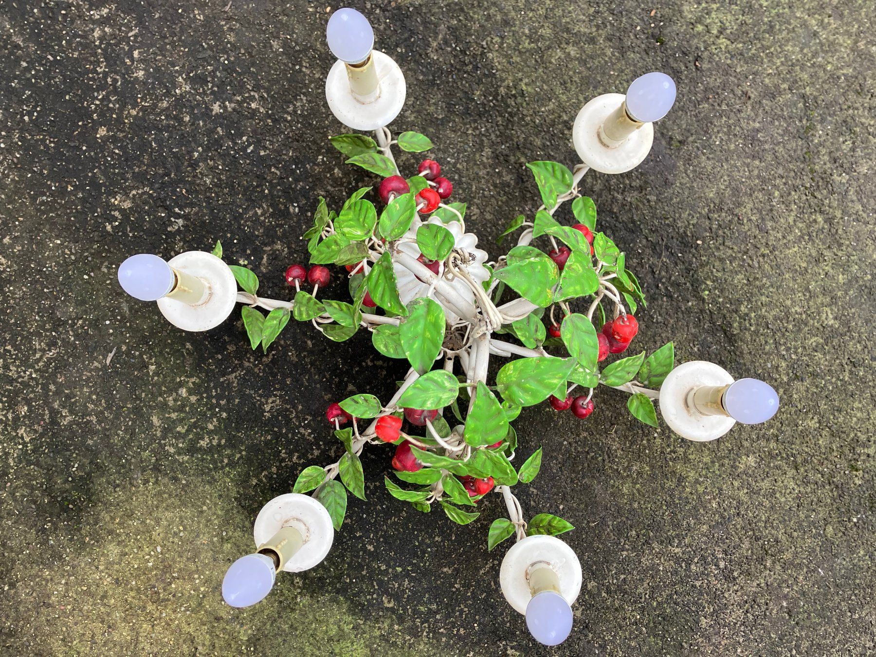 Lampadari & plafoniere: Lampe aux cerises, en fer peint – Nuovo e nell'imballaggio originale da Basel venduto da Lancer4 4