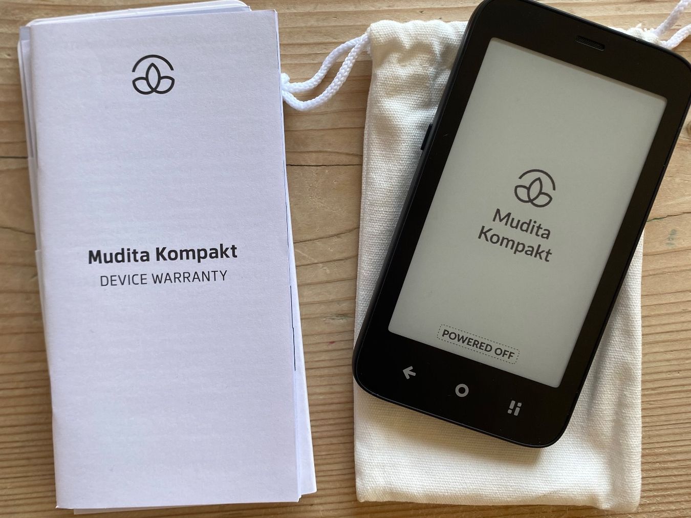 Telefoni cellulari / Smartphones: Mudita Kompakt – Nuovo (secondo la descrizione) da Zürich venduto da ckueng.1 1