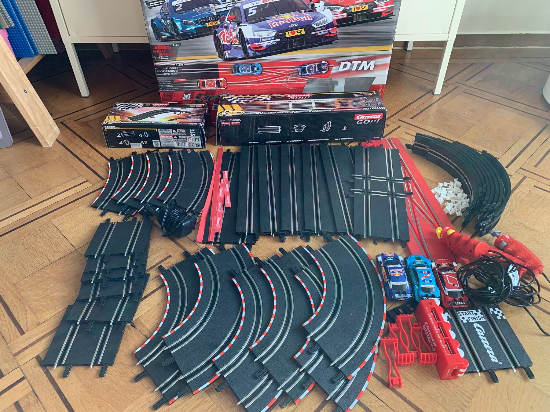 Carrera Rennbahnen: Carrera Digital 143 – Gebraucht aus Bern von pampelmusa 1