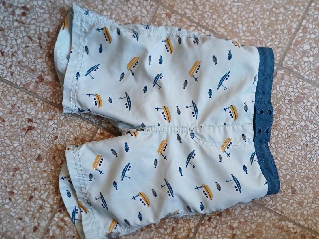 Pantalons: Badehose – D'occasion à Buchs AG par Malaikina