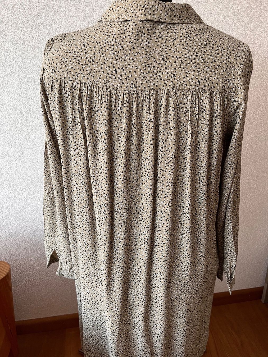 Esprit Vestiti: Grünes Sommerkleid von Esprit Gr 38 – Usato da Buchs SG venduto da Vrenilein 2