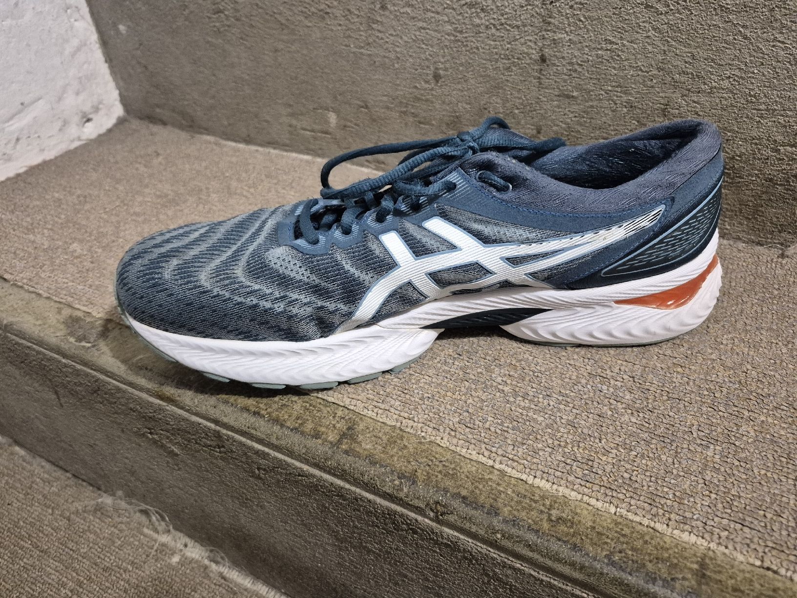 Asics Chaussures hommes: Asics – D'occasion à Winterthur par Lumi11 1