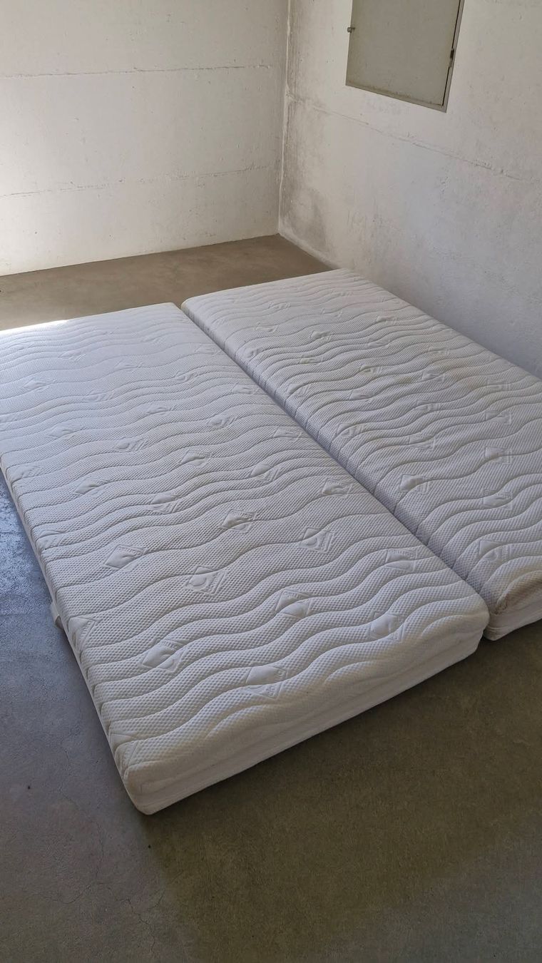 Matelas: 2 Matratzen Gratis – D'occasion à Bürglen TG par ksz_kjs6