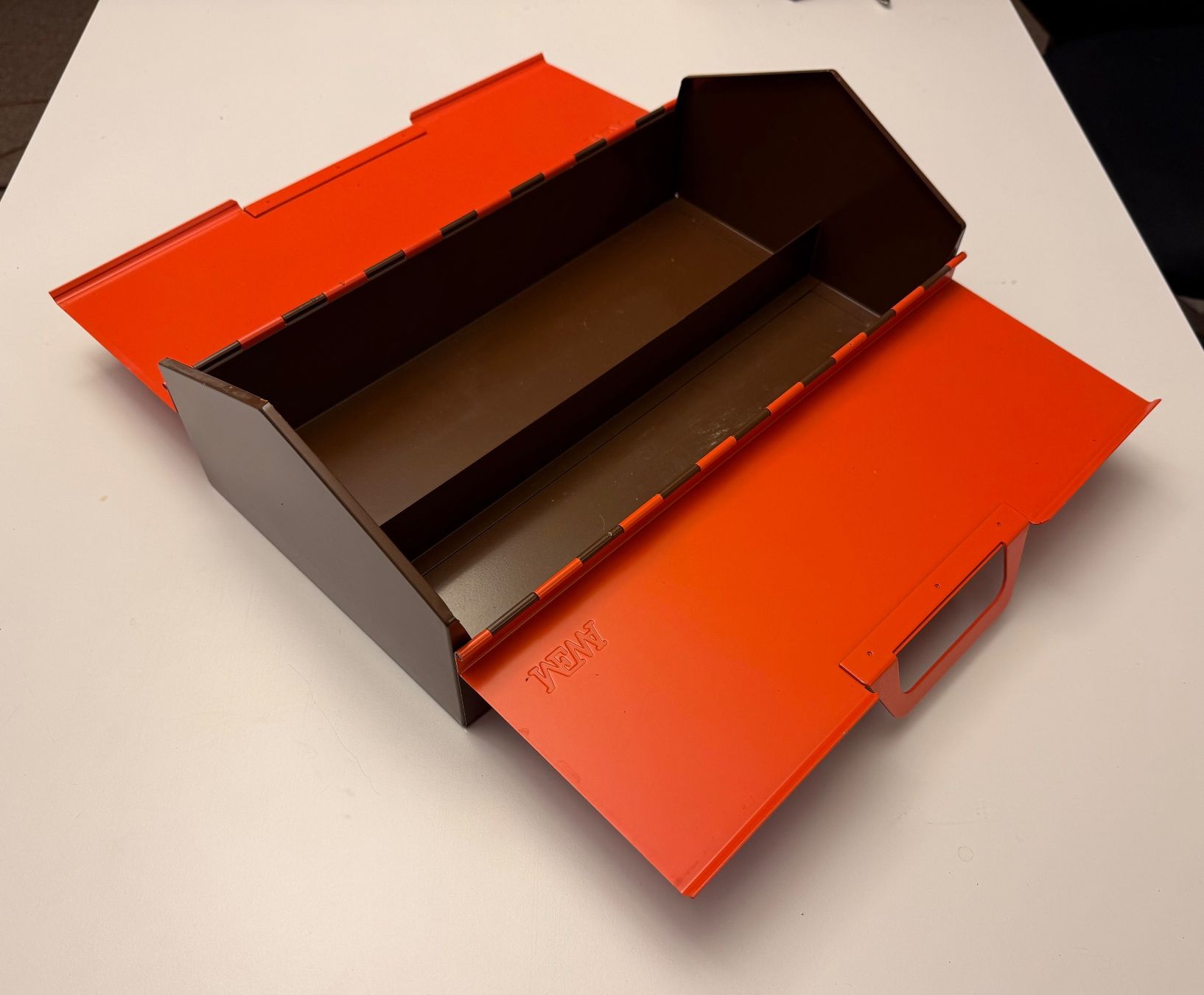 Casse di trasporto: MEWA Box Metall mit Griff – Usato da Meilen venduto da Brandmanager 4