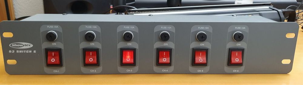 Rack power switch konsole 6 kanal | Kaufen auf Ricardo