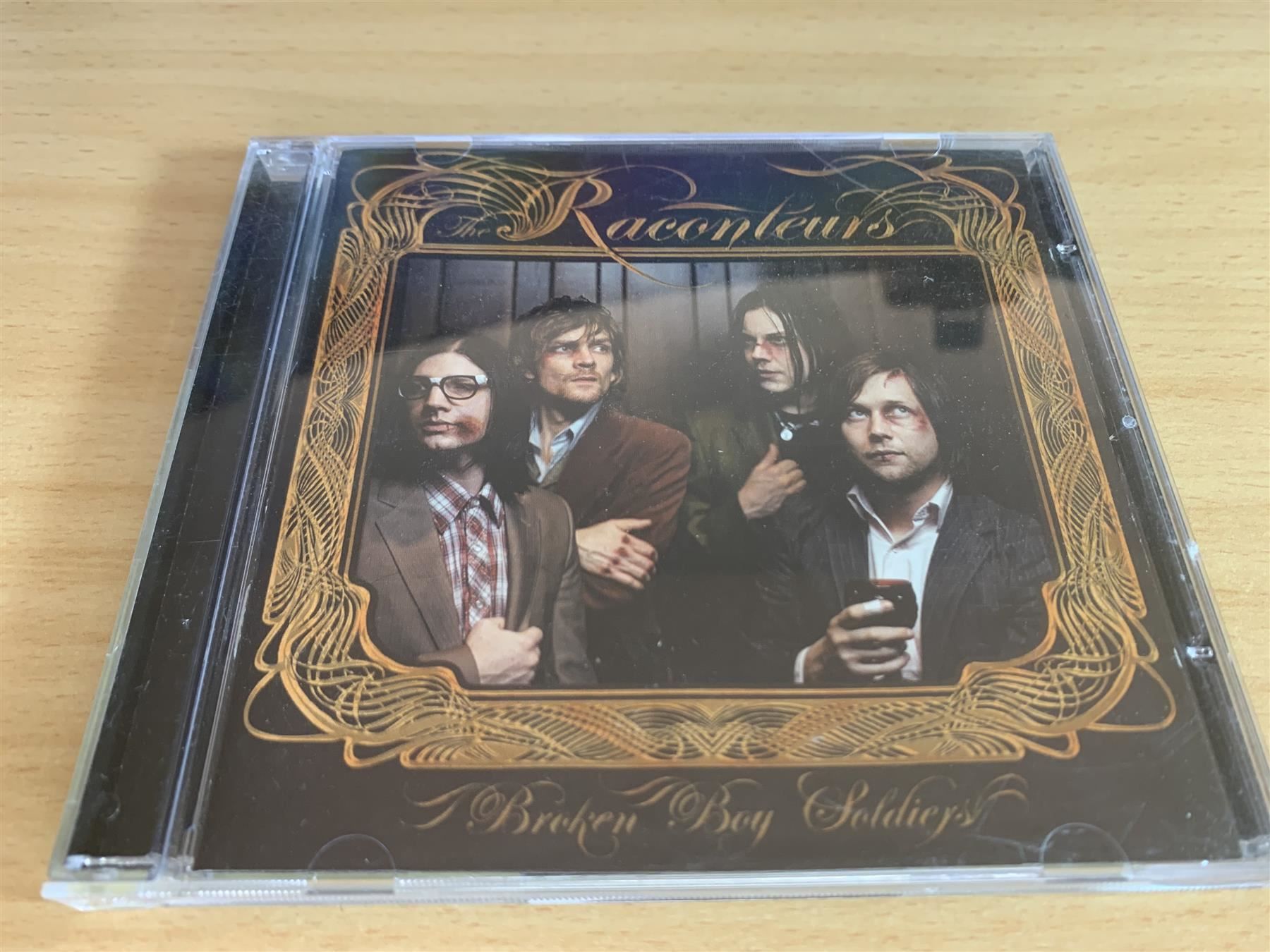 CDs: The Raconteurs – Broken Boy Soldiers – Gebraucht aus Rikon im Tösstal von Alpenmutz