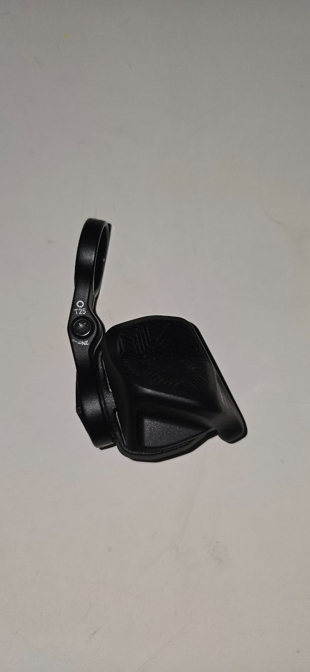 Sram Ersatzteile: SRAM AXS Pod Controller / Commande de dérailleur sans fil – Gebraucht aus Plan les Ouates von genuran