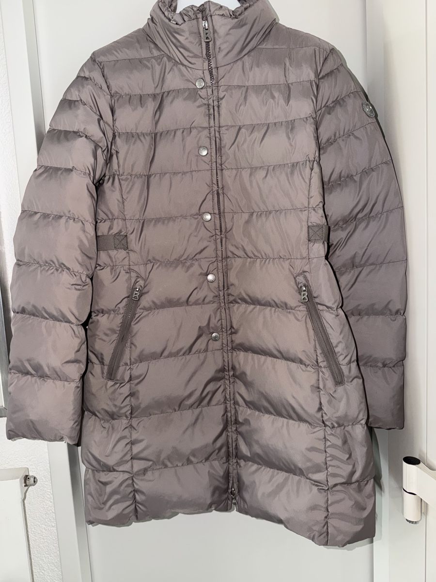 Bogner Cappotti: Daunen Mantel Bogner 38 beige – Nuovo (secondo la descrizione) da Dornach venduto da samuti